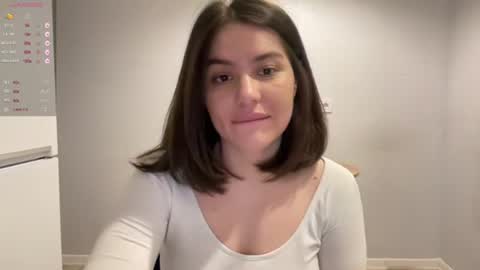 Snapshot of vaiee chatting on 03/11/26, 08:37 Valery online show from 03/11/26, 08:37