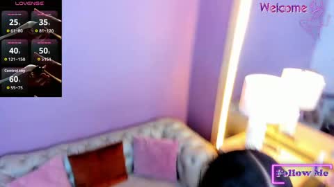 Snapshot of vailoetharris chatting on 05/02/26, 11:48 Vaiolet Harris online show from 05/02/26, 11:48