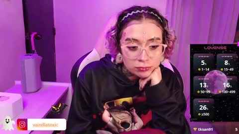 Vainilla Independent model online show from 02/23/25, 01:13