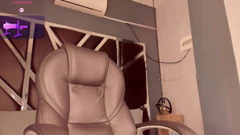 Vaioleth online show from 02/07/26, 08:45