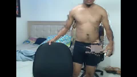 Snapshot of val_sex02 chatting on 02/27/25, 02:53 val_sex02 online show from 02/27/25, 02:53