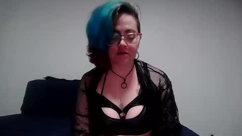 valarieak online show from 05/04/26, 01:01