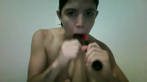 vale_47 online show from 10/19/25, 04:51