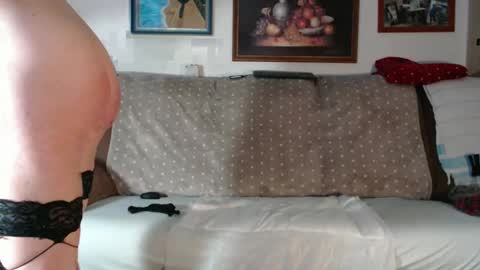 Snapshot of valemer chatting on 03/04/25, 05:34 Cheating Slut online show from 03/04/25, 05:34