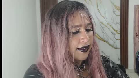 valen_ross7 online show from 03/05/26, 08:32