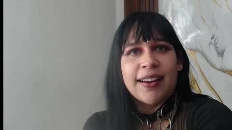 Snapshot of valen_ross7 chatting on 05/05/26, 08:17 valen_ross7 online show from 05/05/26, 08:17