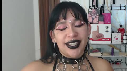 Snapshot of valen_ross7 chatting on 05/10/26, 09:14 valen_ross7 online show from 05/10/26, 09:14
