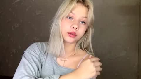 Olachka online show from 11/28/25, 05:32