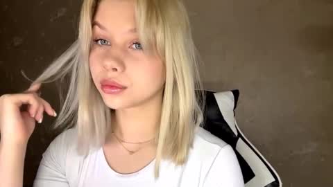 Olachka online show from 11/29/25, 03:20