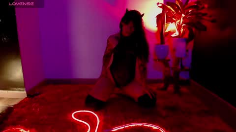 Valen online show from 01/17/25, 05:00