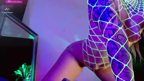 Valen online show from 01/18/25, 03:27