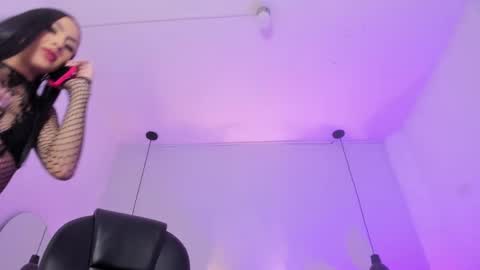 Snapshot of valenn__smith chatting on 02/04/25, 06:38 Valentina online show from 02/04/25, 06:38