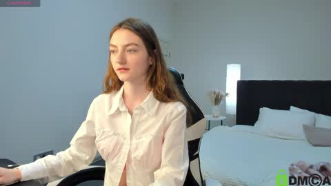 Nora online show from 05/31/26, 11:28