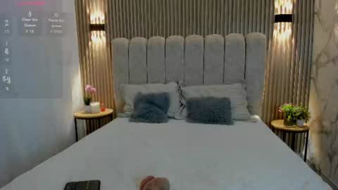 Snapshot of valentina_449340 chatting on 06/17/26, 10:54 valentina robertson online show from 06/17/26, 10:54