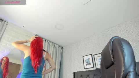 Valen online show from 04/14/26, 11:38