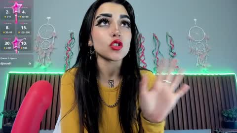 Snapshot of valentina_asmodea chatting on 12/11/24, 07:31 VALENTINA online show from 12/11/24, 07:31