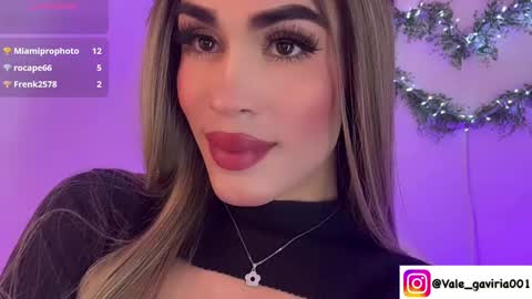 Snapshot of valentina_gaviria_ chatting on 01/29/25, 03:12 VALENTINA GAVIRIA online show from 01/29/25, 03:12