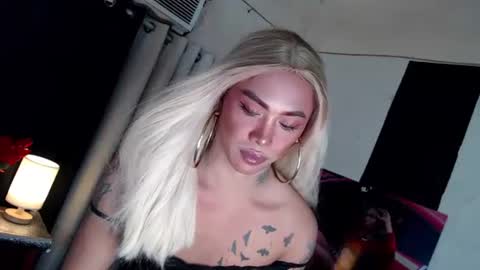 Amanda online show from 01/15/25, 11:21