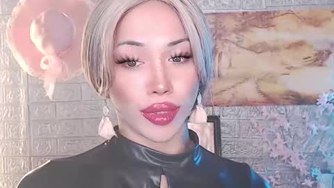 Amanda online show from 04/25/26, 01:52