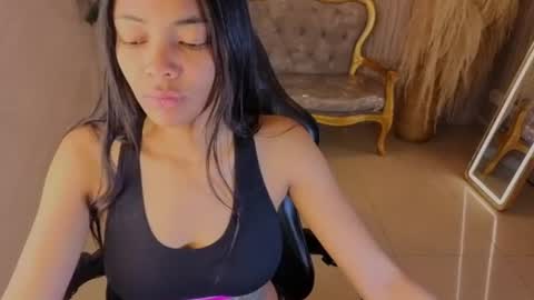Snapshot of valentina_gomez_s chatting on 07/10/26, 01:14 Valentina online show from 07/10/26, 01:14