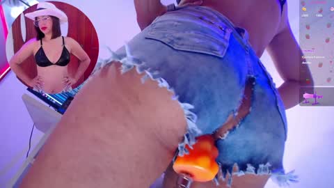 Valentina online show from 01/06/25, 01:19