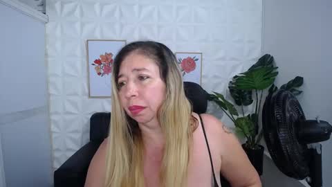 Valentina  online show from 03/02/25, 07:21