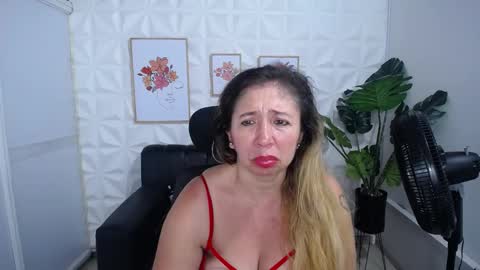 Valentina  online show from 03/04/25, 02:49