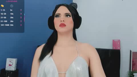 valentina_princess_ online show from 09/21/25, 04:47