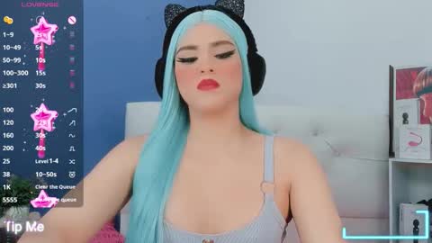 valentina_princess_ online show from 11/17/25, 07:36