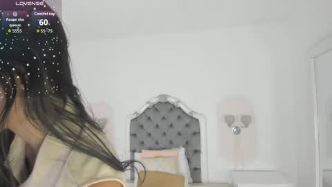 Valentina  online show from 03/18/26, 12:19