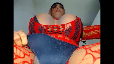 valentinabigcock23 online show from 02/26/25, 12:38