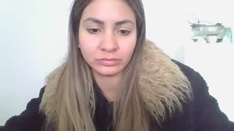valentinaseleni24 online show from 07/03/26, 06:03