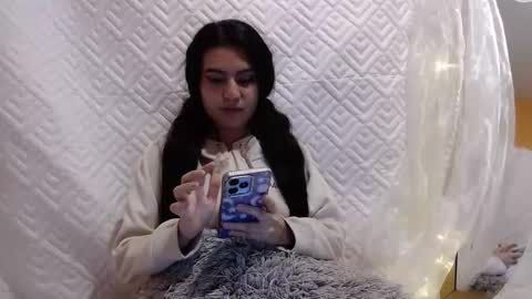 valentinasmith18 online show from 01/13/26, 04:40