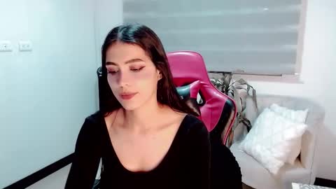 Valentina  online show from 02/15/26, 01:13