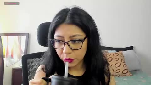 Snapshot of valentinax_love chatting on 07/19/26, 08:34 Valentina online show from 07/19/26, 08:34