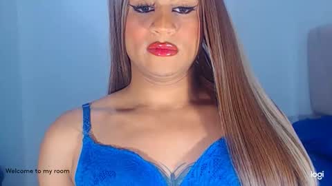 VALENTINA   online show from 02/22/26, 07:45