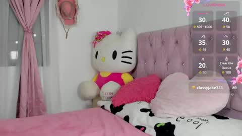 Snapshot of valentine_sweety chatting on 05/16/26, 12:51 Valentine online show from 05/16/26, 12:51
