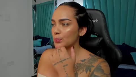   online show from 03/07/25, 05:49