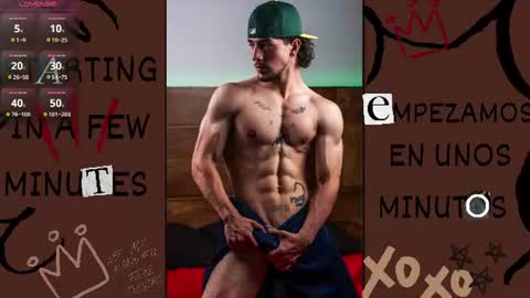 Snapshot of valentino_2201 chatting on 08/08/26, 02:14 Valentino - 15 OFF valentino2201 online show from 08/08/26, 02:14