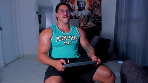    online show from 10/23/25, 08:18