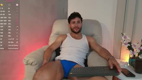 Valentino online show from 03/12/25, 05:46