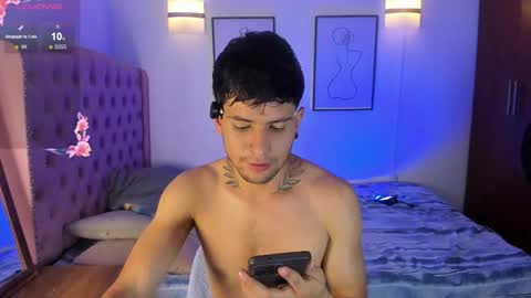 Manuel online show from 03/18/26, 06:44