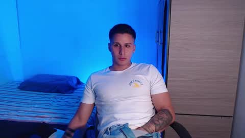 VALENTINO online show from 03/01/26, 10:23