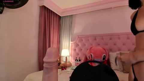 Vale Toro  online show from 02/22/25, 11:57