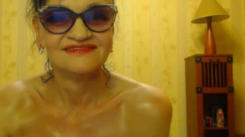 Snapshot of valenttijm3851 chatting on 02/06/25, 11:48 valentijm online show from 02/06/25, 11:48