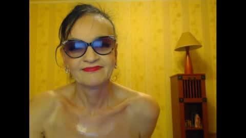 Snapshot of valenttijm3851 chatting on 02/09/25, 04:18 valentijm online show from 02/09/25, 04:18