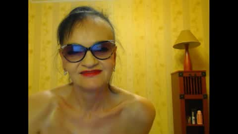 Snapshot of valenttijm3851 chatting on 02/15/25, 08:22 valentijm online show from 02/15/25, 08:22