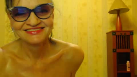Snapshot of valenttijm3851 chatting on 03/05/25, 03:29 valentijm online show from 03/05/25, 03:29