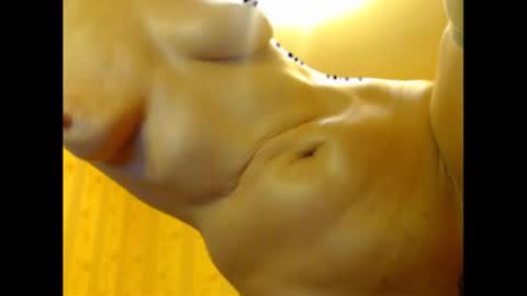 Snapshot of valenttijm3851 chatting on 03/12/25, 09:44 valentijm online show from 03/12/25, 09:44