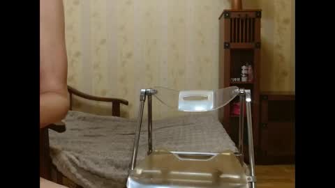 Snapshot of valenttijm3851 chatting on 12/02/25, 10:05 valentijm online show from 12/02/25, 10:05